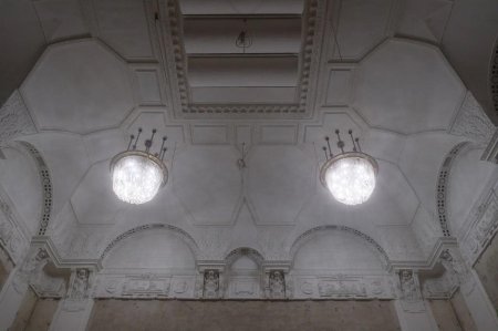 Белый зал политехнического института