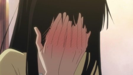 Смущенная девушка аниме