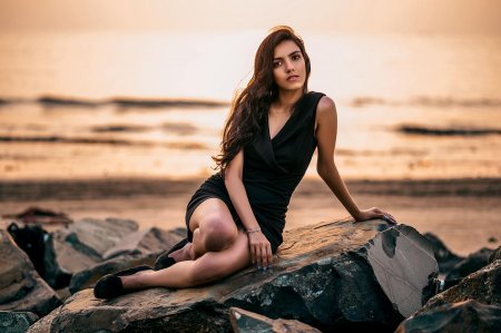 Девушка на Камне