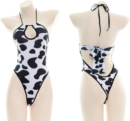 Корова в купальнике