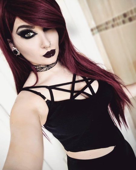 Готический макияж