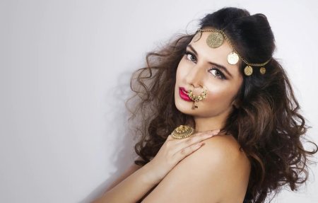 Волосы индийских девушек