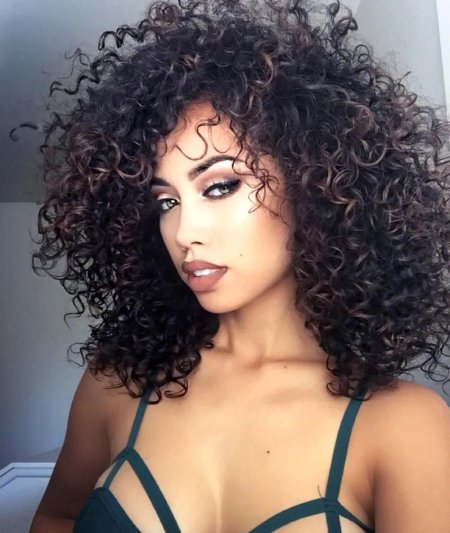 Кэт Грэхэм афрокудряшки