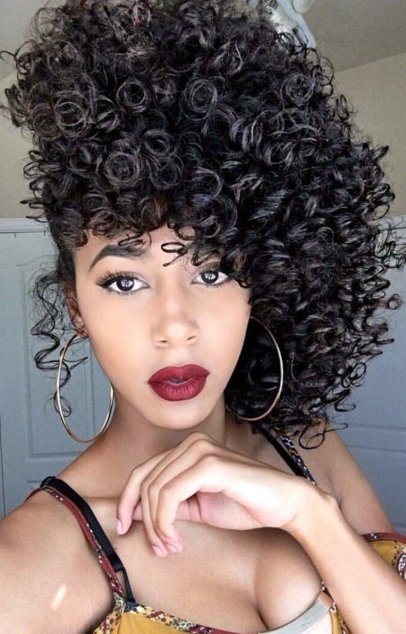 Хвост из афро кудрей