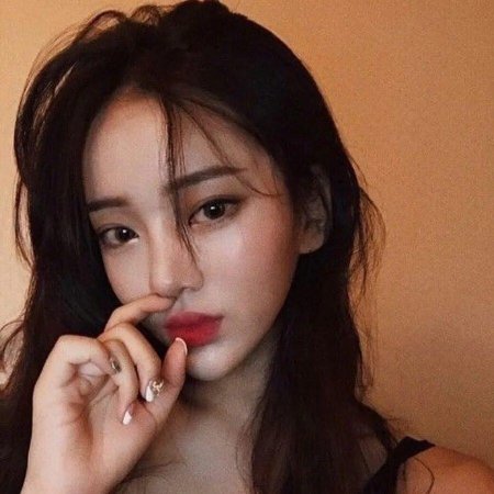 Ольджан Ким Дженни