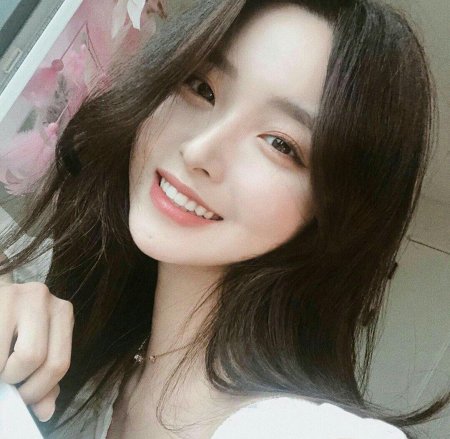 Девушка корейская