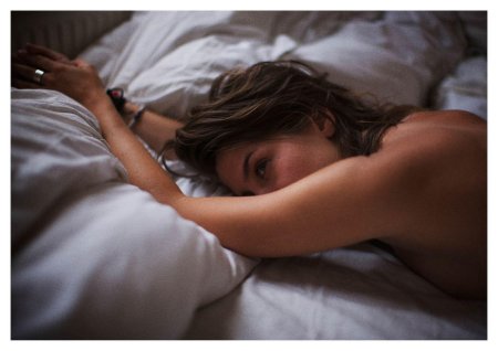 Девушка проснулась