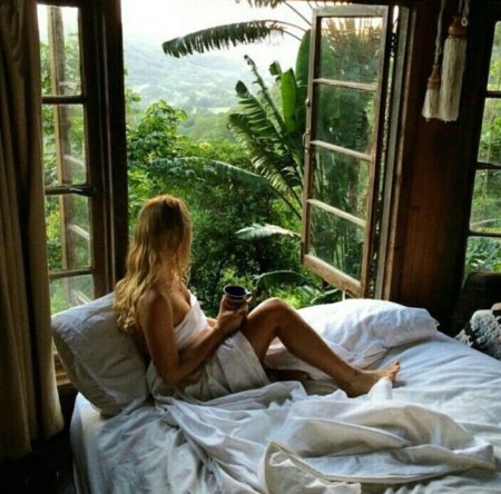 Утро в постели