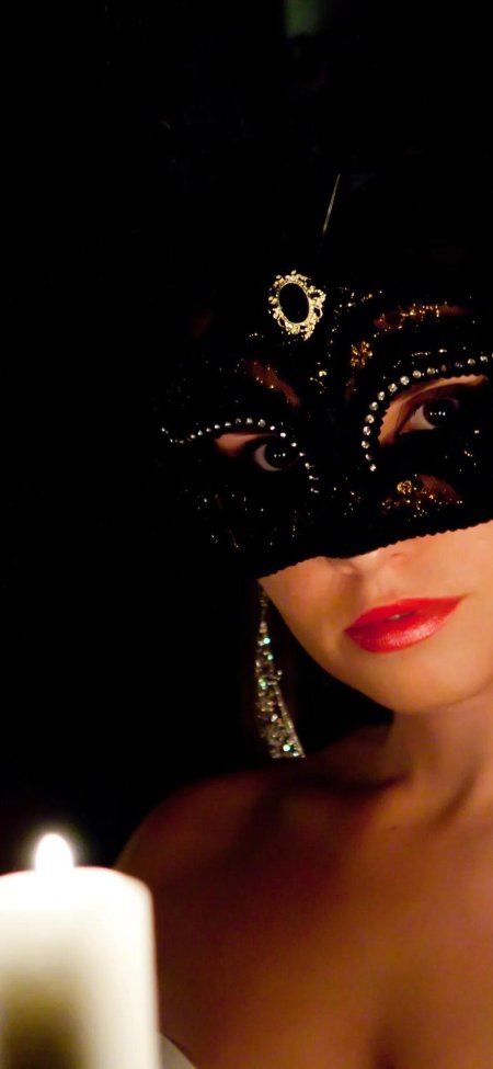 Женщина загадка