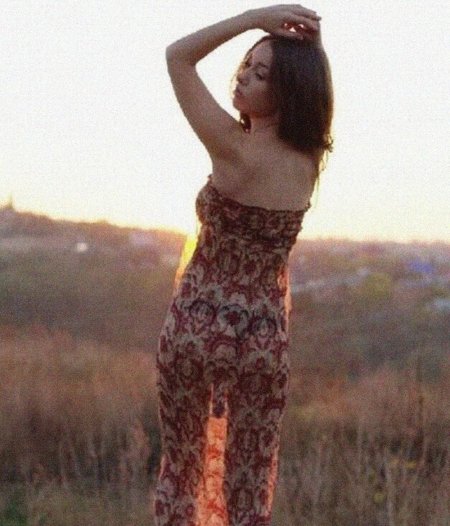 Красива девушка