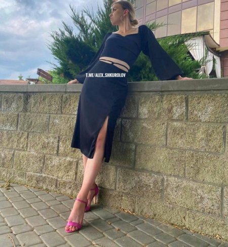 Женские костюмы с юбкой