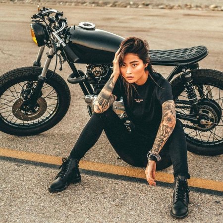 Байкерша Карина Ушакова