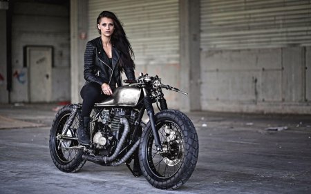 Мотоцикл Лисбет Саландер