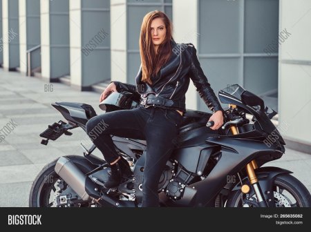 Девушка байкерша образ