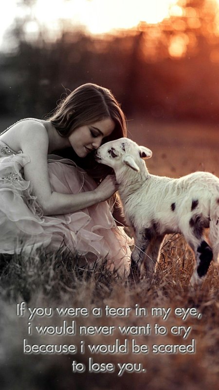 Девушка с ягненком