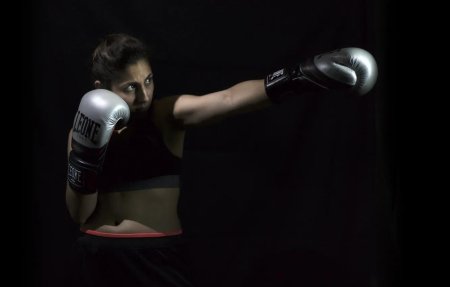 Спорт кикбоксинг