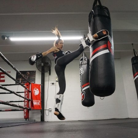 Женский бокс тренировки