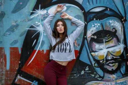 Фотосессия на фоне граффити