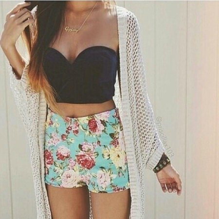 Кроп топ с шортами