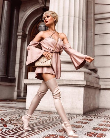 Блоггер Мика Джианелли