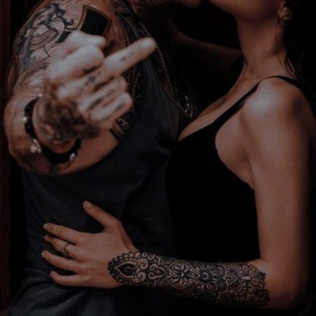 Брутальная женщина