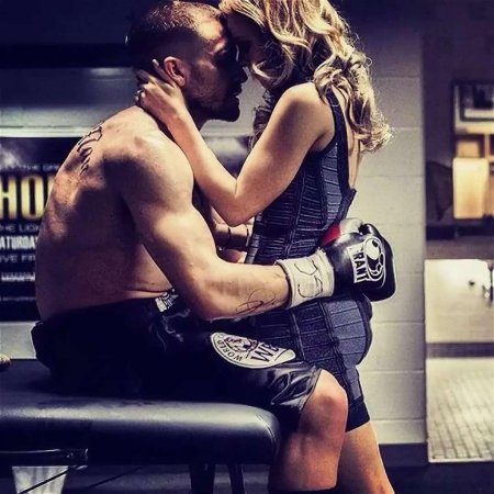 Джейк Джилленхол Левша