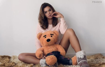 Плюшевый мишка модель