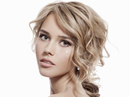 Девушка портрет