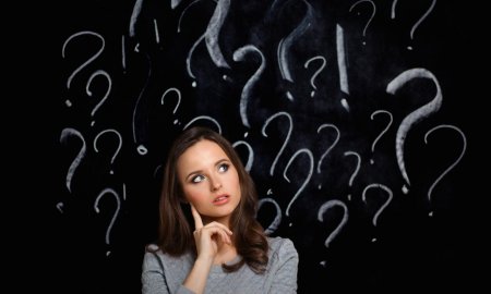 Девушка с вопросом