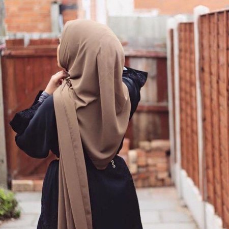 Никаб Муслима