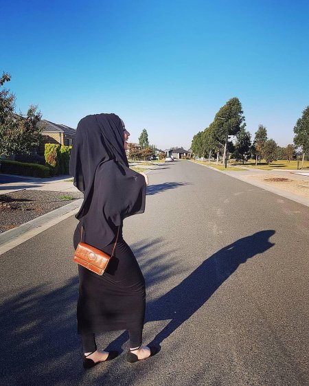 Девушка в хиджабе