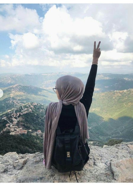 Красивые девушки в хиджабе