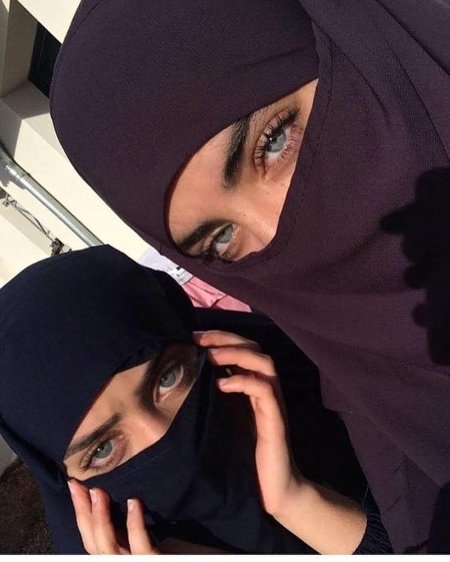 Никаб Муслима