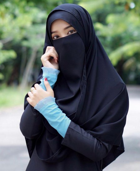 Никаб 3 женщины