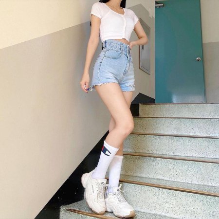 Модная одежда для девушек