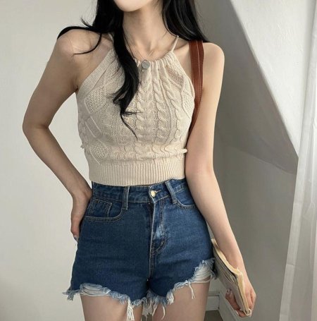 Топ вязаный