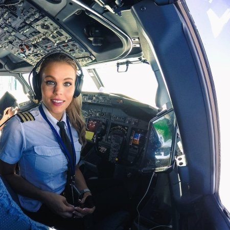 Шведка Малин Рюдквист - пилот Boeing