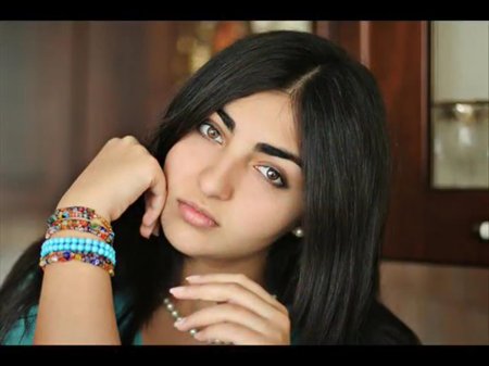 Армине Аршакян