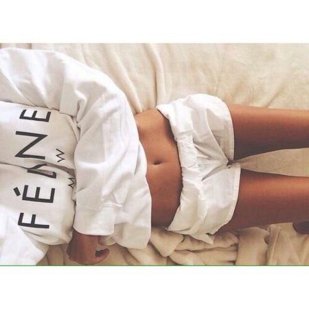 Девушка в пижаме