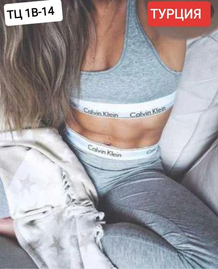 Спортивный топ Кельвин Кляйн