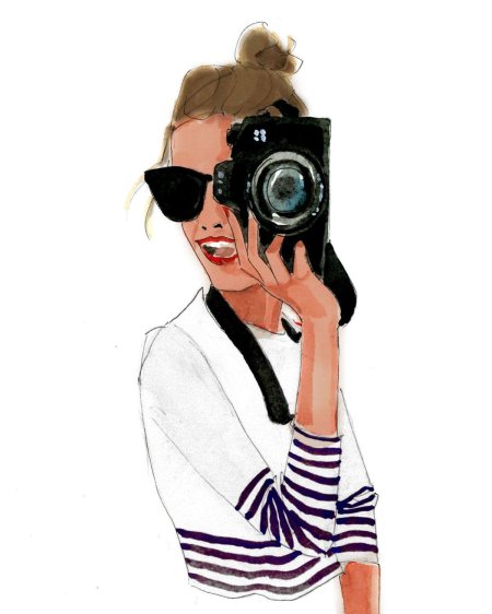 Девушка с фотоаппаратом