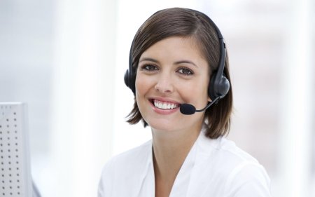 Оператор call центра