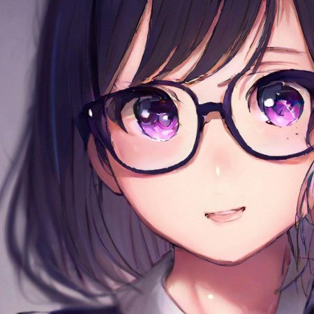 Девочка с очками