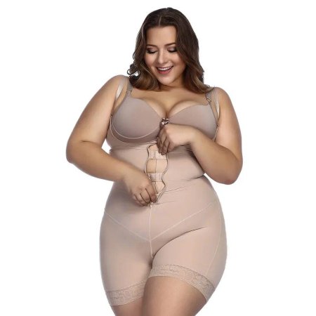 Корректирующее боди плюс сайз