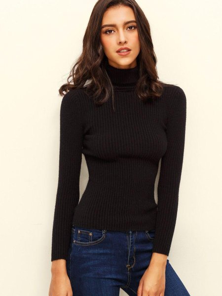 Черная водолазка