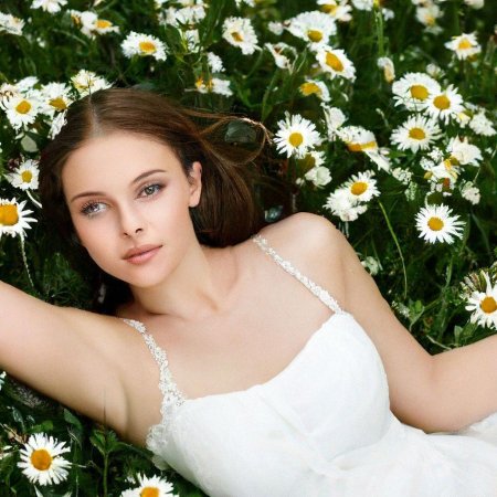 Фотосессия с ромашками