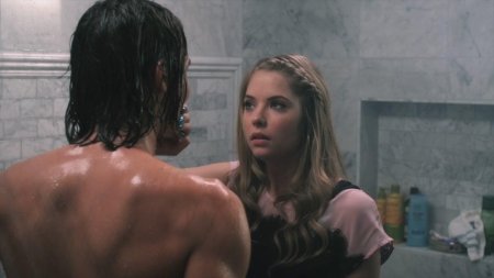 Сериал милые обманщицы Ханна и Калеб