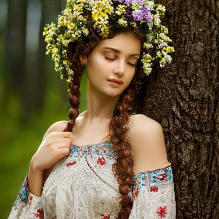 Русская народная красавица