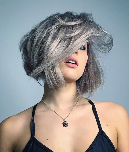 Пепельное градуированное каре