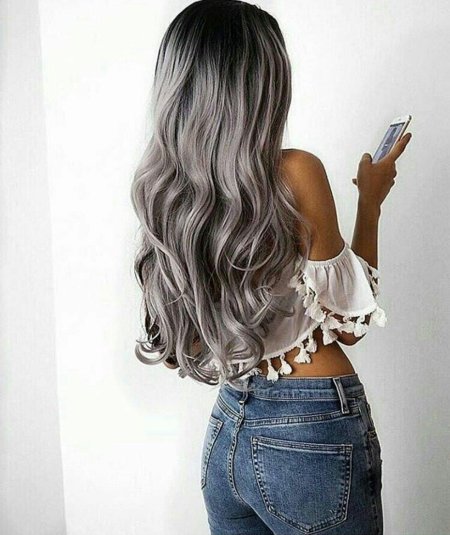 Пепельные волосы у девушек